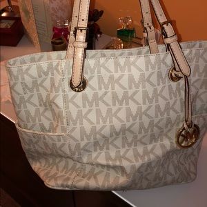 Michael Kors Large logo Jet set Tote